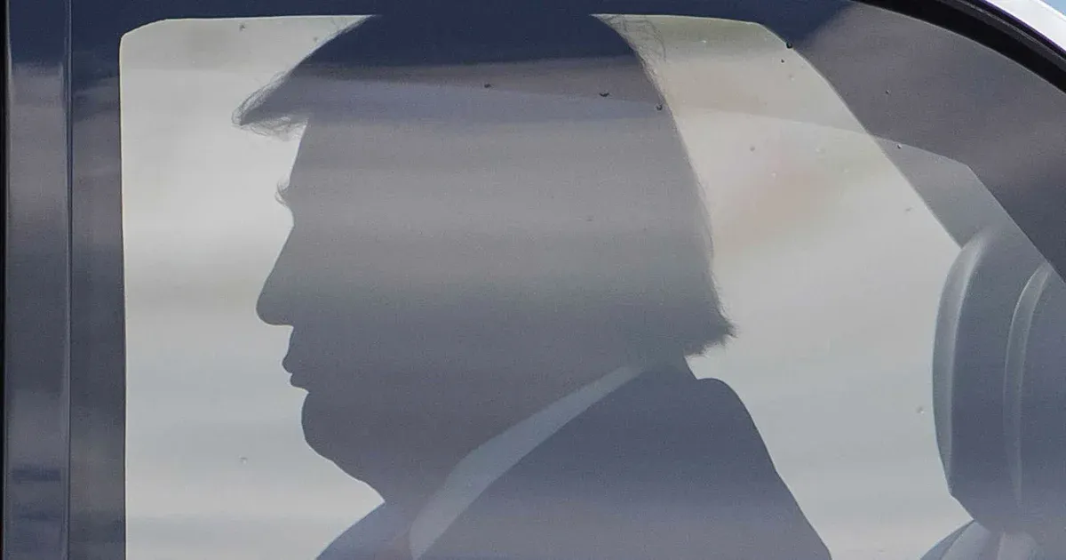 A gyártók ellenzik, de Trump most megengedné a kínaiaknak, hogy az USA-ban gyártsanak autót