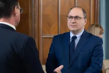 Heti felzárkóztatásra kötelezné a hetes alatti átlagú diákokat az oktatási miniszter a gyenge PISA-eredmények után