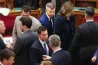 Hasonló csapdát állított Magyar Péter a Fidesznek, mint Orbán Viktor korábban az ellenzéki pártoknak – parlament és elemzés