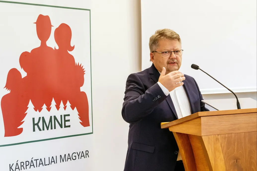 Felmondott a Nemzetstratégiai Kutatóintézet vezetője