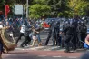 Eldurvult és a szélsőséges pártok rendezvényévé vált a gazdák tüntetése Bukarestben