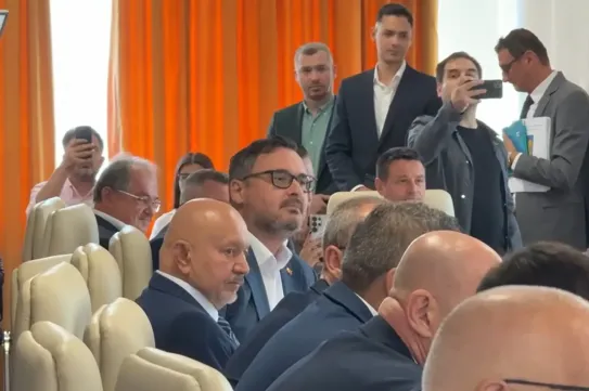 Botrány volt a bizottsági meghallgatáson, ahol 20 román katona részvételét tárgyalták az ukrajnai háború műveleti parancsnokságán