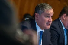 Nagy Márton minisztersége alatt titkárságvezetője nyelvvizsga nélkül, négy évre kapott diplomata állást Szingapúrban
