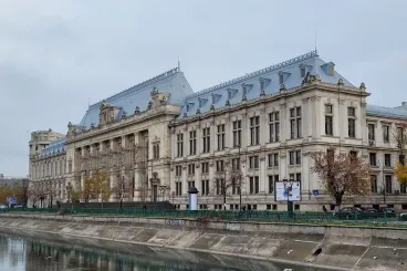 Copy-paste-tel szerkesztették a Bukaresti Ítélőtábla bírái a Bolojan-kormány határozatainak felfüggesztési indoklását