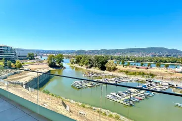 Gyorsan fogynak a Duna-parton a Duna Terasz Vista lakásai, és nem nehéz kitalálni, miért