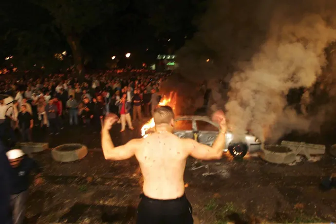 Alig lehet rájönni a Gyurcsány-kormány évtizedekre titkosított kormányüléseinek jegyzőkönyveiből, mi történt 2006-ban az utcákon
