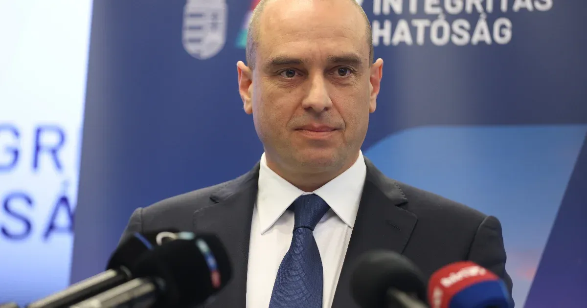 A tisztesség hatóságának elnökét érintő vitában személyes tényezők is szerepet játszanak