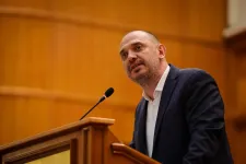 Élő adásban árulózták az USR politikusát és lenémították a mikrofonját, mire ő felállt és otthagyta a stúdiót