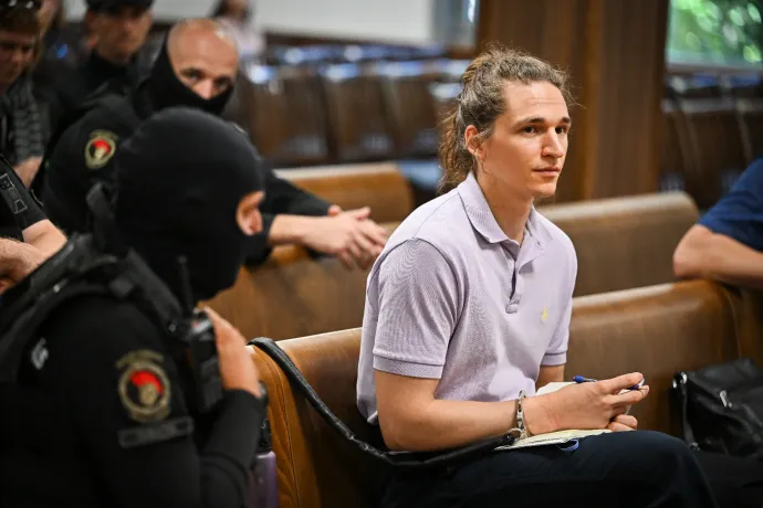 „Megdöntöttétek Orbánt, és így a bizalom csíráját vetettétek el bennem is” – mondta az antifa-ügy vádlottja