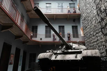 A CÖF szerint idő előtti lenne az október 23-i Békemenet, a Fidesz a Terror Házánál tart megemlékezést