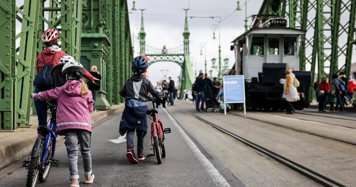 Pár utca helyett most egész Budapest autómentes lehetne a brüsszeli példa alapján