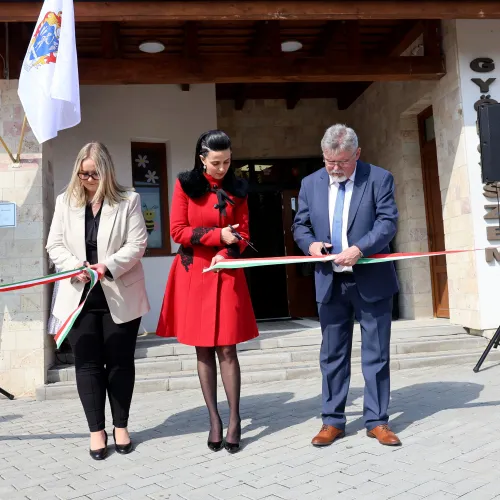 Csak első ránézésre magyarázza meg a rászorultság a pályázati pénzek szétosztását