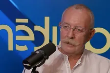 Pert indít a közmédia ellen a felmentett csatornaigazgató, Schiffer András lesz a jogi képviselője