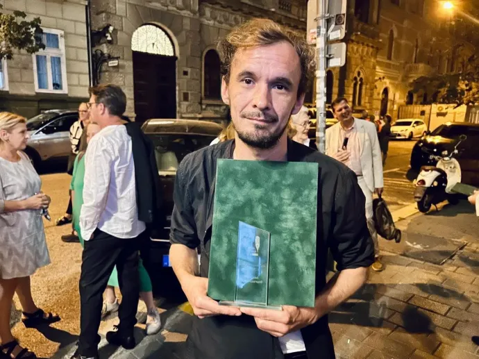 Kónya-Ütő Bence a legjobb férfi főszereplő díját nyerte el – Fotó: Tamási Áron Színház