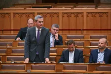Hegedűs Zsolt szerint Takács Péter 2022-ben egy trágár szövegű levélben utalt arra, mit csinálna az orvosi kamarával