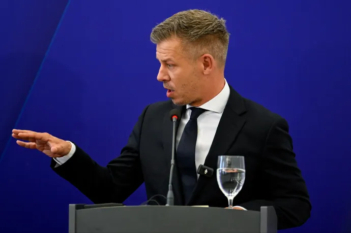 Magyar Péter odakommentelt az ukrán külügyminiszter posztja alá, aki szerint a magyar kormány elszigetelődik
