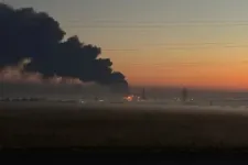 800 kilométerre a határtól, Oroszország szamarai területén ért ukrán dróntámadás egy olajfinomítót