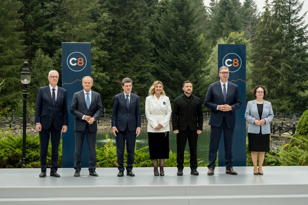 Kiderült a Kárpáti Nyolcakról, hogy csak Hetek, majd az ukránok megismerhették a magyar kommentdiplomáciát