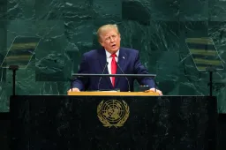 Trump azt ígérte az ENSZ-ben, hogy nagy döntést fog hozni Iránról a félidős választások után