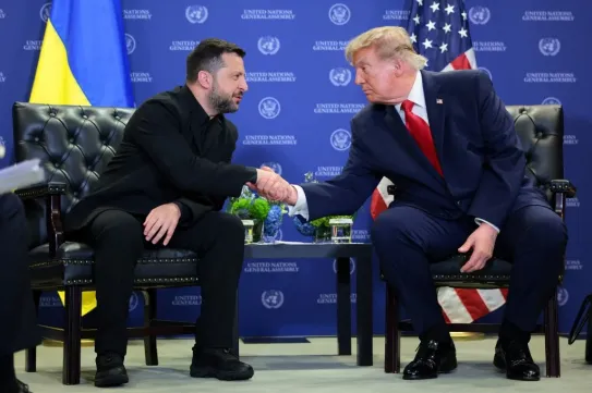 Zelenszkij a háború lezárásáról és tűzszünetről tárgyalt Trumppal