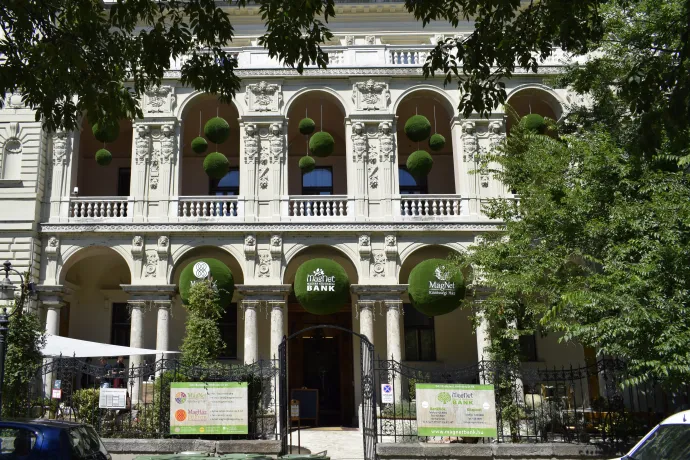 A MagNet Bank épülete az Andrássy úton – Fotó: Róka László / MTI Bizományosi