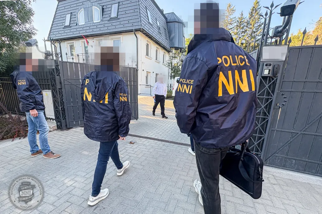 Házkutatást tartott a Nemzeti Nyomozó Iroda az Alapjogokért Központ háttércégénél