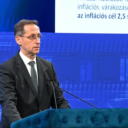 2028-ig fékezi a magyar gazdaságot az alacsonyabb inflációs cél, de hosszú távon megéri