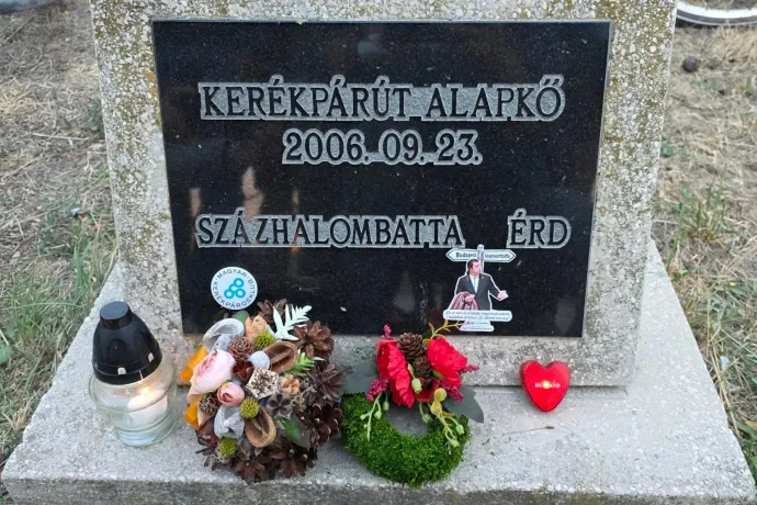 Szégyenkoszorút kapott az Eurovelo kerékpárút húsz éve lerakott százhalombattai alapköve
