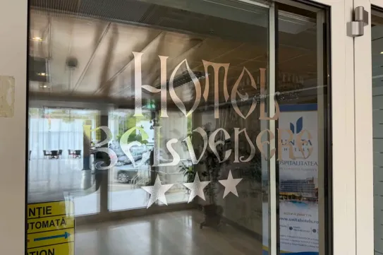Kiköltöztek a kolozsvári fellegvári szállodából az MCC-s diákok