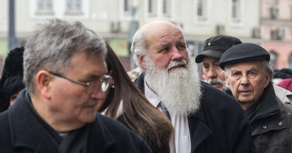 Iványi Gábor: Nem veszi ki jól magát, hogy azokat letartóztatják, akiket hajdanán a Fidesz el akart gázolni Iványi Gábor: Nem veszi ki jól magát, hogy azokat letartóztatják, akiket hajdanán a Fidesz el akart gázolni