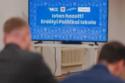 MCC-s pénzek nélkül, fapados verzióban tolja tovább az RMDSZ az Erdélyi Politikai Iskolát