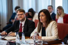 Varga Juditot és Rogán Antalt is meghallgatná a végrehajtási visszaéléseket vizsgáló bizottság