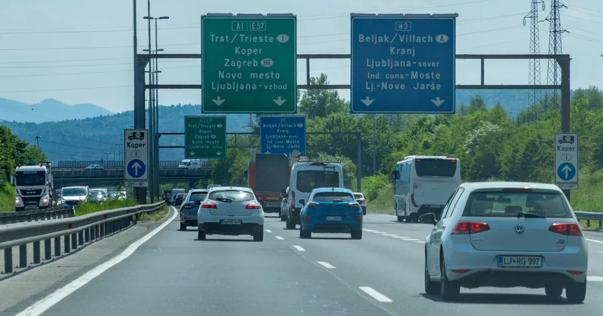 Sok új sebességmérő pont a szlovén autópályákon Sok új sebességmérő pont a szlovén autópályákon