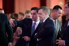 Előrehozott választásokkal fenyeget a PSD a Mureșan-kormány névsora láttán