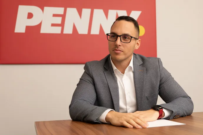 Gáti Péter frissáru beszerzési csoportvezető – Fotó: Penny Magyarország