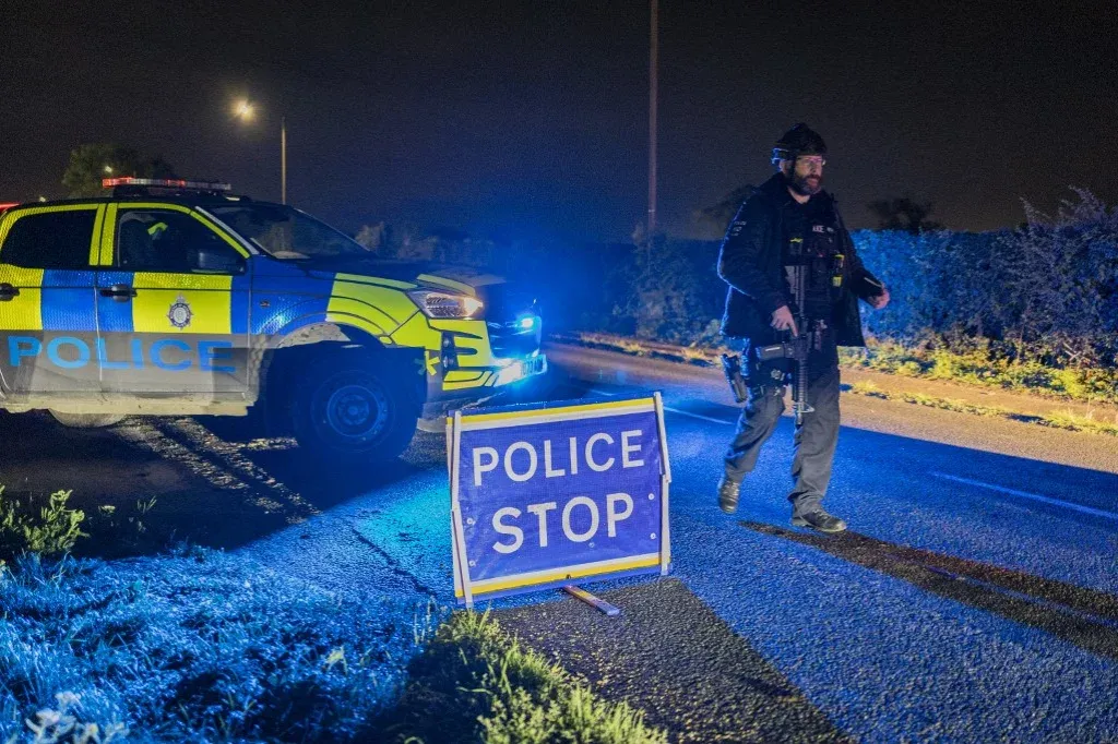 Öt férfit tartóztattak le a brit királyi légierő egyik támaszpontjánál, terrorakcióra készülhettek