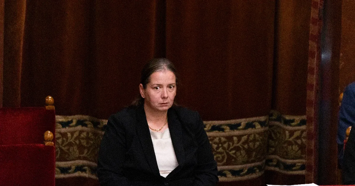 Négy ügy vizsgálata indul a Nemzeti Vagyonvisszaszerzési és Vagyonvédelmi Hivatalban Négy ügy vizsgálata indul a Nemzeti Vagyonvisszaszerzési és Vagyonvédelmi Hivatalban