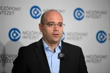 Head of Fidesz-affiliated research center issues apology “to everyone who feels we misled them”