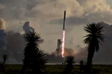A SpaceX-nek először sikerült földkörüli pályára állítania hatalmas rakétáját