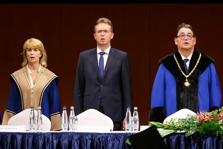 Az Integritás Hatóság összeférhetetlenséget állapított meg a Semmelweis Egyetem kancellárjánál