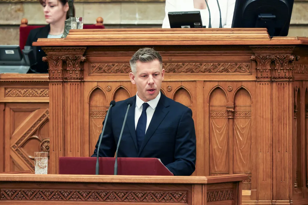 Magyar Péter: A volt főügyész állításai alapján újabb kihallgatásoknak kellene következnie az aranykonvoj ügyben