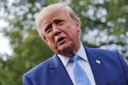A legfelsőbb bíróság ismét rábólintott, hogy a Trump-kormány harmadik országokba deportálhasson bevándorlókat