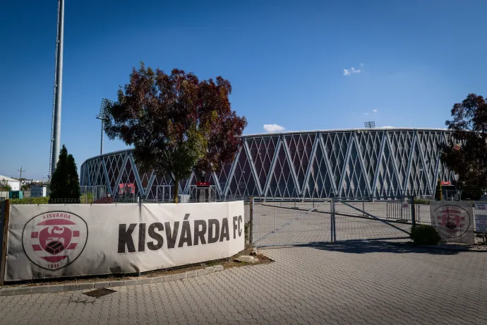 A stadion és a Cinemaqua élménypark – Fotó: Alföldi Dániel István / Telex