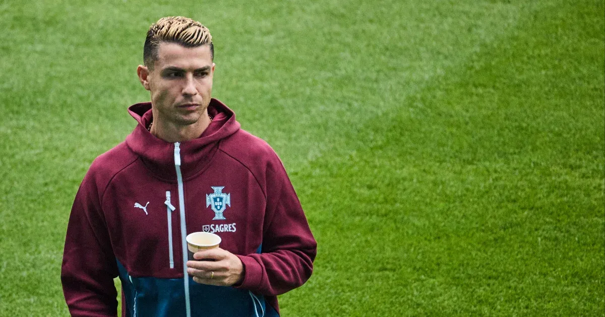 Ronaldo elhagyja a portugál válogatott edzőtáborát – Váltás a kapitánnyal Ronaldo elhagyja a portugál válogatott edzőtáborát – Váltás a kapitánnyal