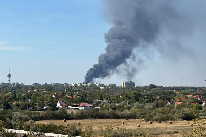 Hatalmas füstfelhő gomolyog, tűz ütött ki a Medikémia szegedi telephelyén