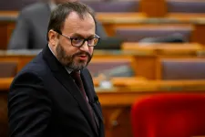 Egyelőre maradnak a Fidesz-kormány szent tehenei, de meddig fenntarthatók?
