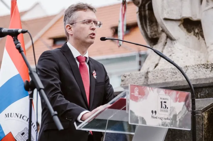 Egy hónapra letartóztatták Hankó Balázst