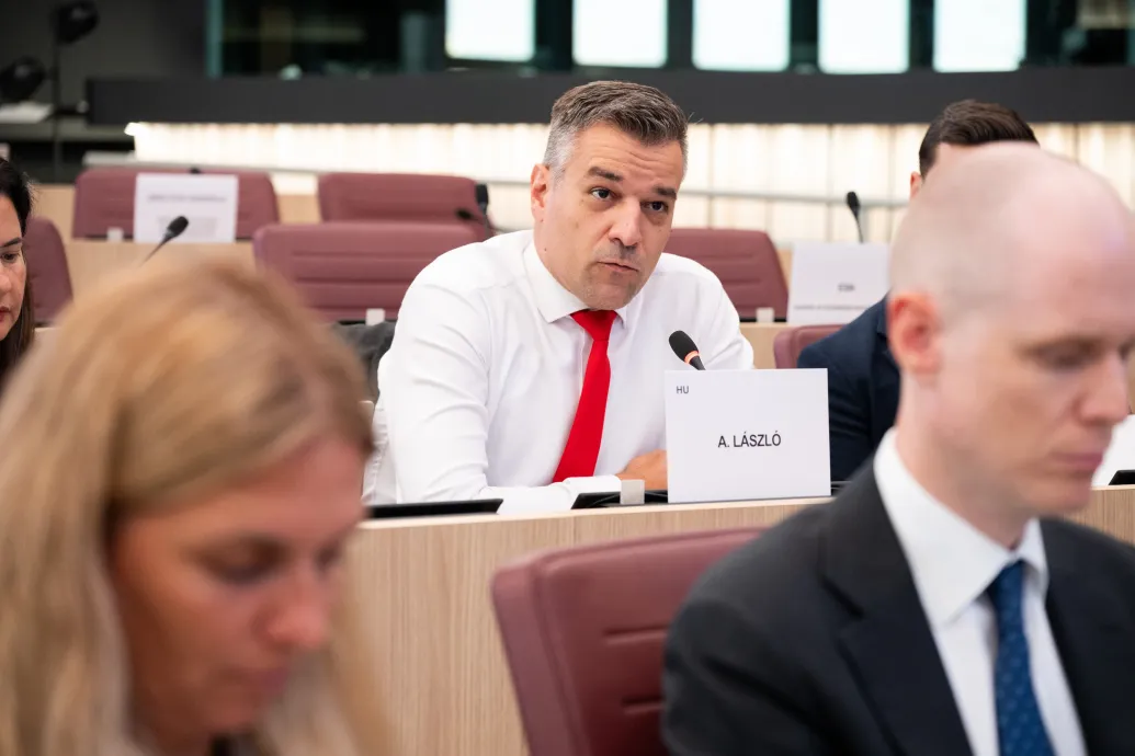 Olyan uniós misszióval nézetne rá Hankóékra a Fidesz, amelyet tavaly „Brüsszel Péter” hívott „hazánk lejáratására”