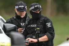 Letartóztattak egy brit–iráni kettős állampolgárt a Fairford légibázisnál történt incidens miatt