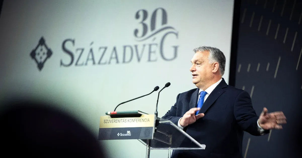 A kormányzati struktúraváltozások hatására összeolvadnak a brand eddigi különálló szervezetei.